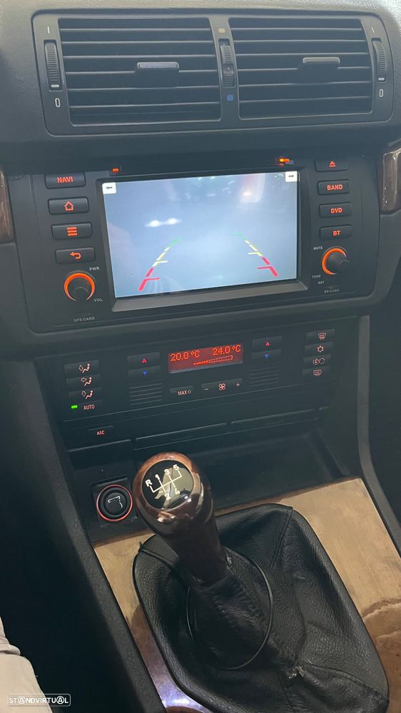 BMW 520 d Touring - 12