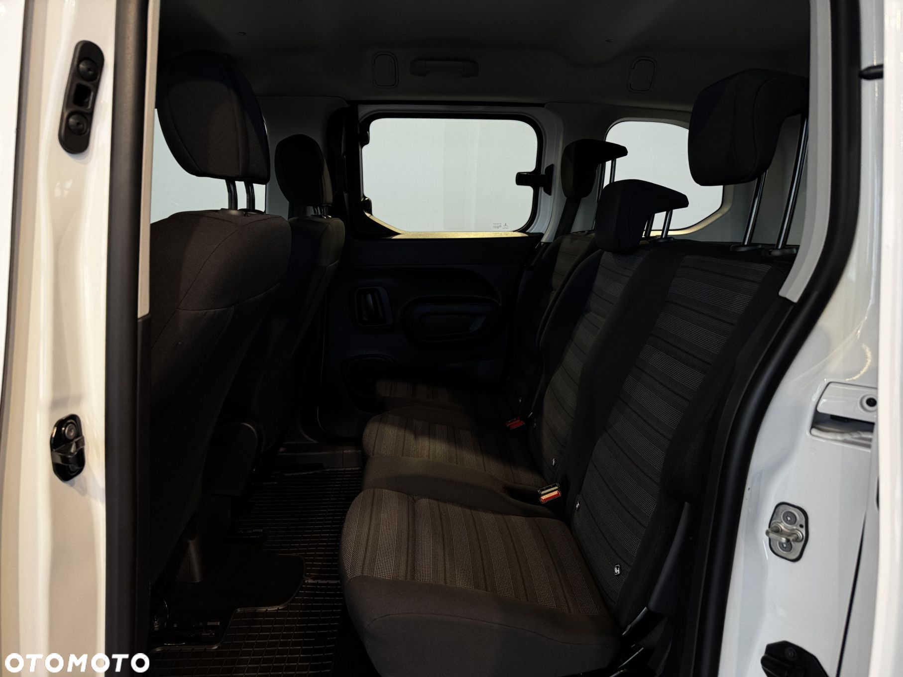 Opel Combo - 12