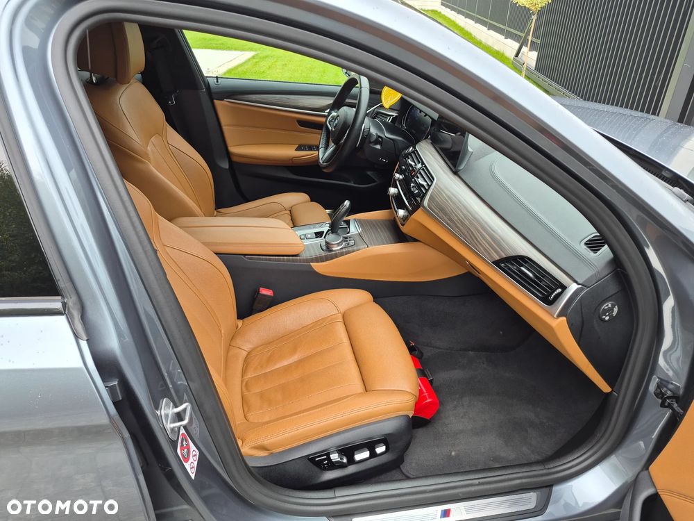 BMW Seria 5 - 11
