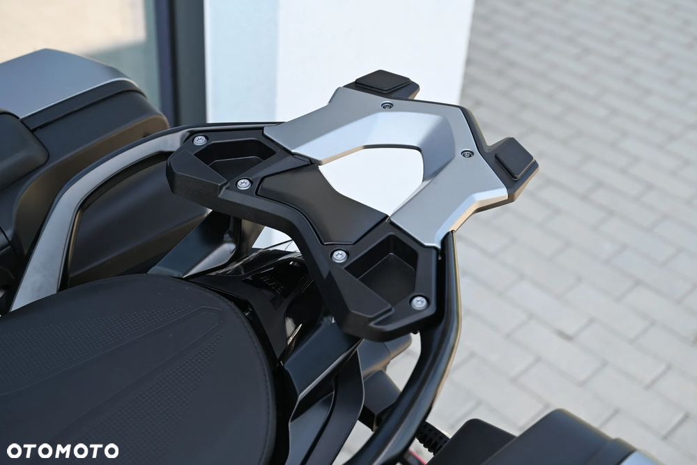 BMW R - 12
