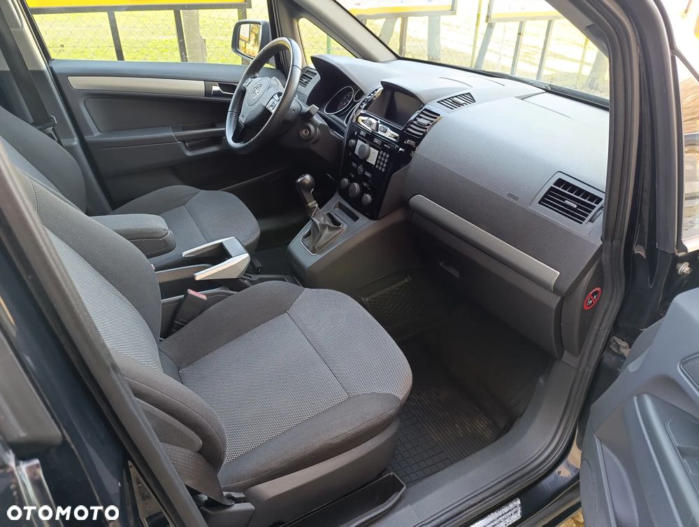Opel Zafira 1.8 Edition 111 Jahre - 32