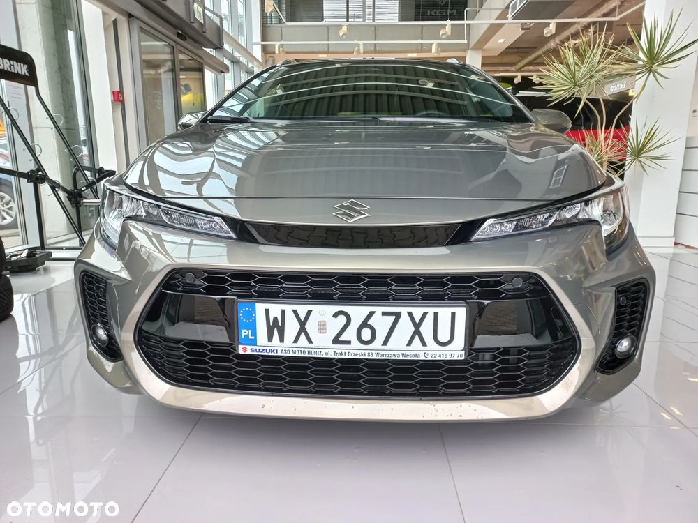 Suzuki Swace 1.8 Hybrid Premium Plus CVT - 3