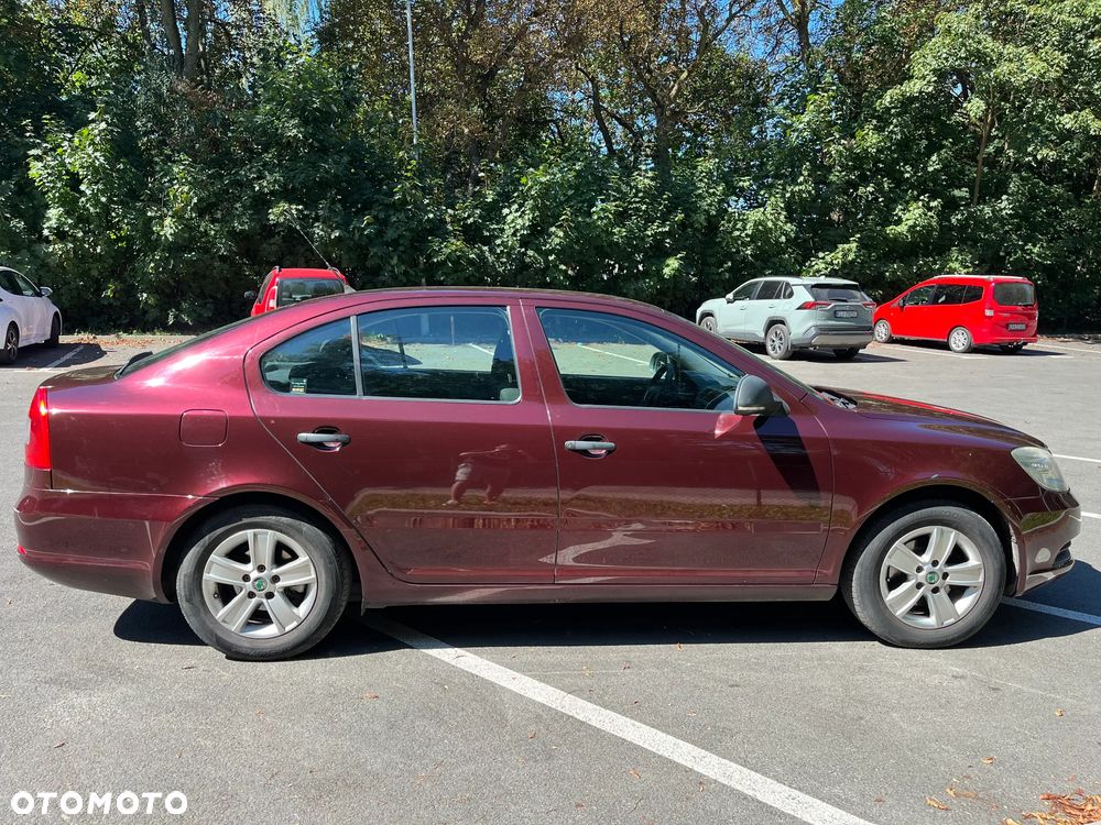 Skoda Octavia 1.4 TSI Ambiente - 11