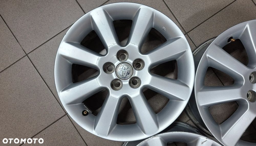 Felgi Aluminiowe 16 Toyota Avensis T25 5x100 ET 50 - 11