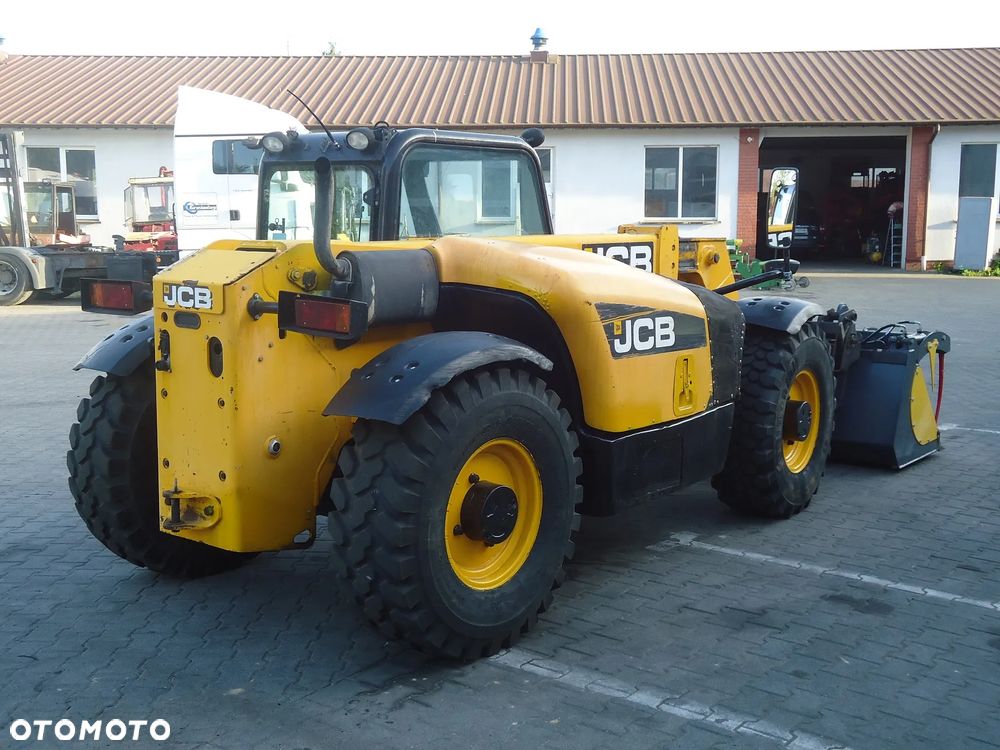 JCB 527-58 AGRI - 6