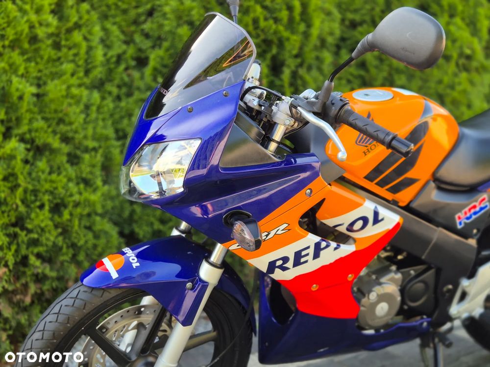 Honda CBR - 26
