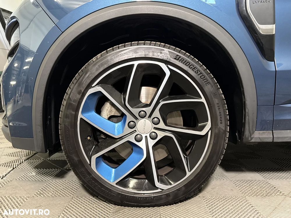 Lynk&Co 01 - 14