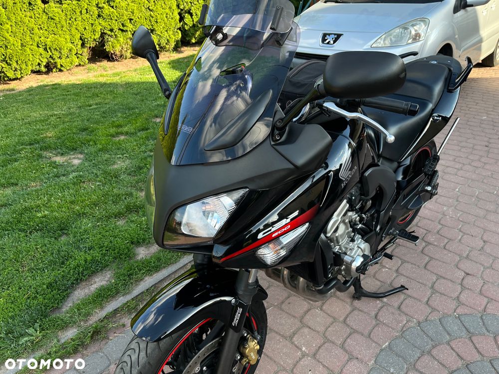 Honda CBF - 36