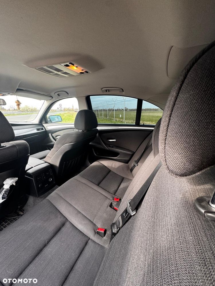 BMW Seria 5 520d - 10