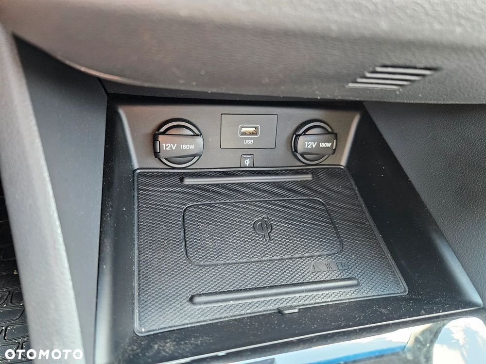 Hyundai IONIQ Hybrid Premium - 20