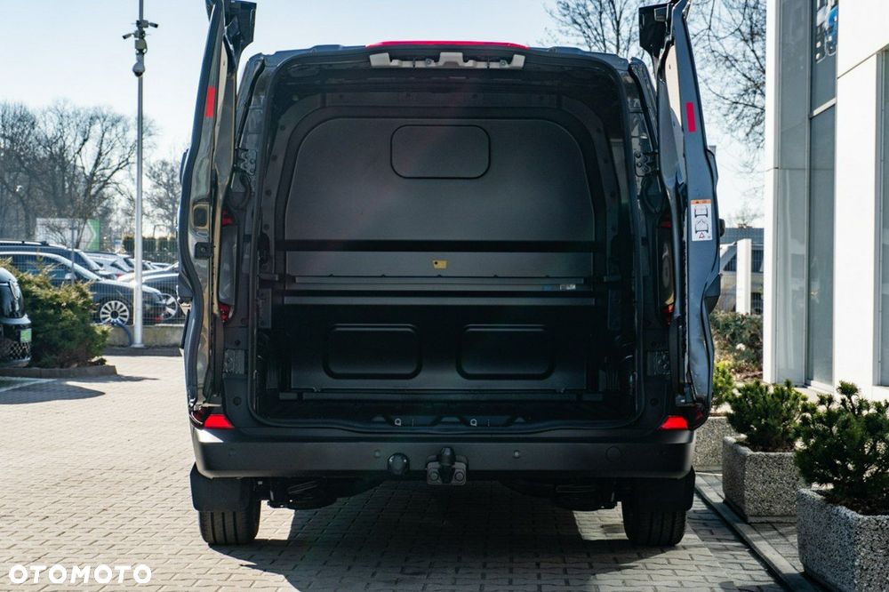 Volkswagen Transporter - 9