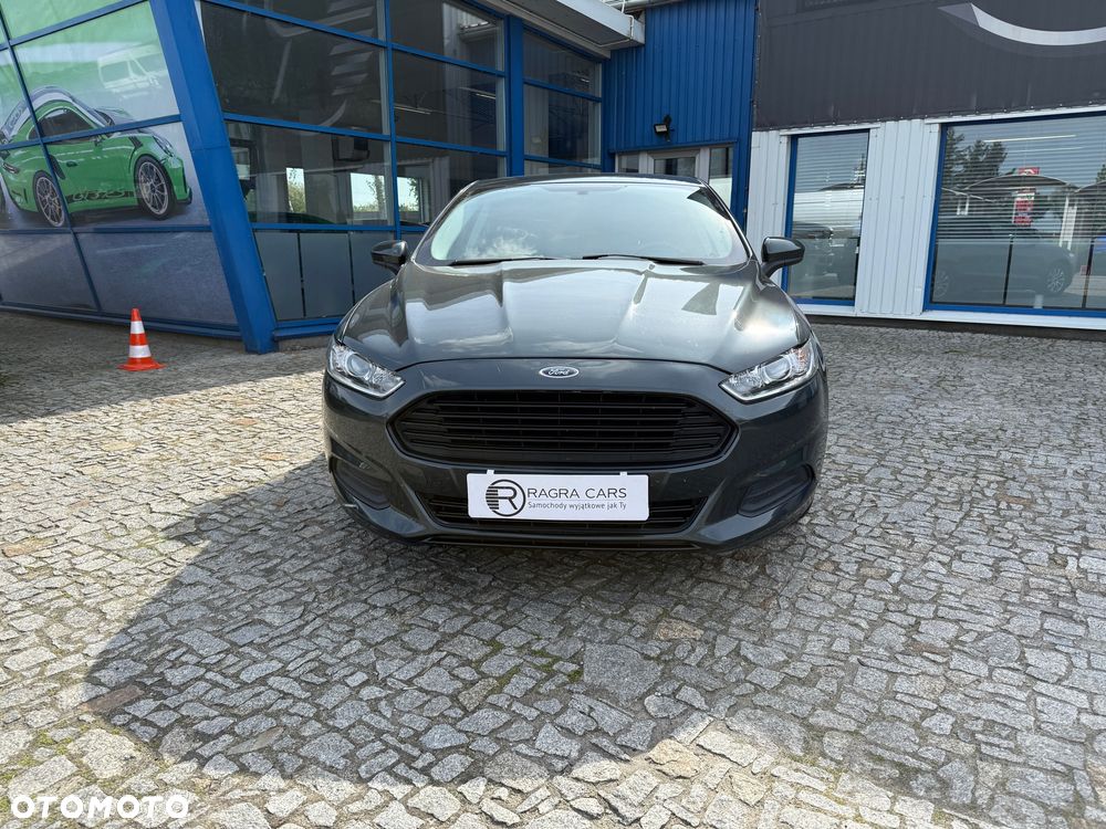 Ford Fusion - 2
