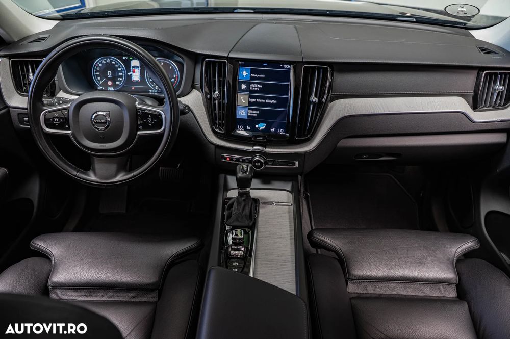 VOLVO XC60 2020 — imagine 22