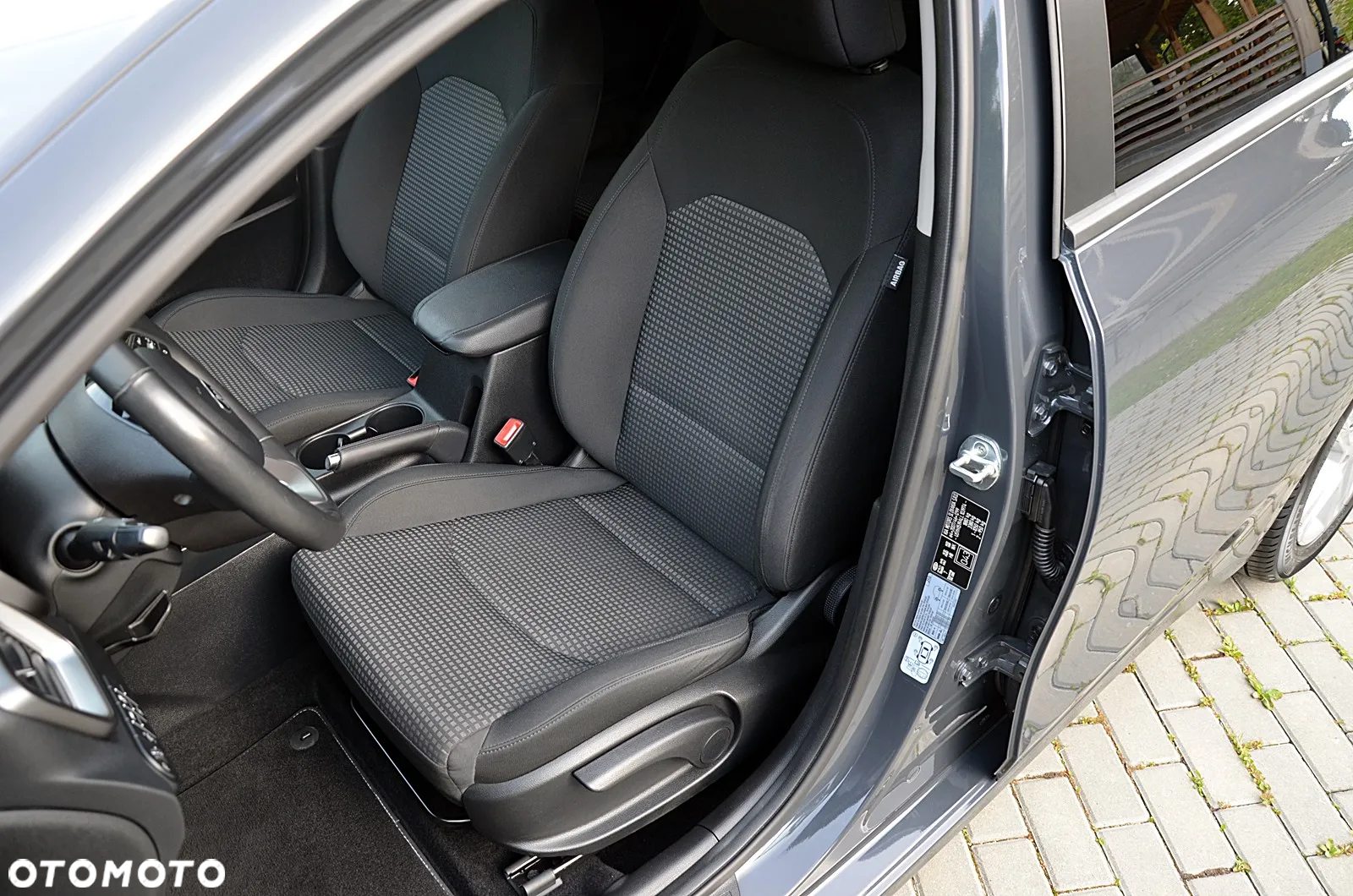 Kia Ceed - 15