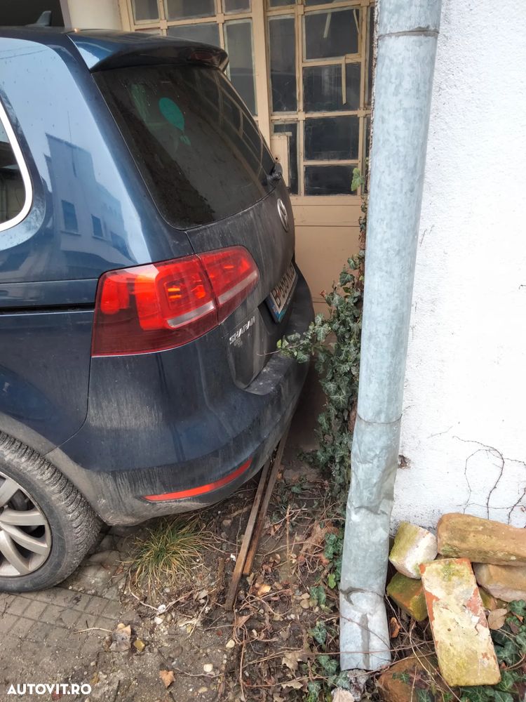 Volkswagen Sharan - 3