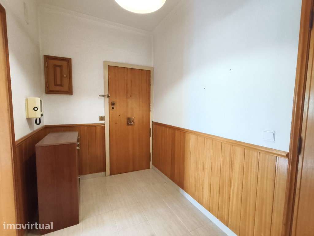 Apartamento T3 no Infantado (Loures) com Arrecadação - Grande imagem: 2/32