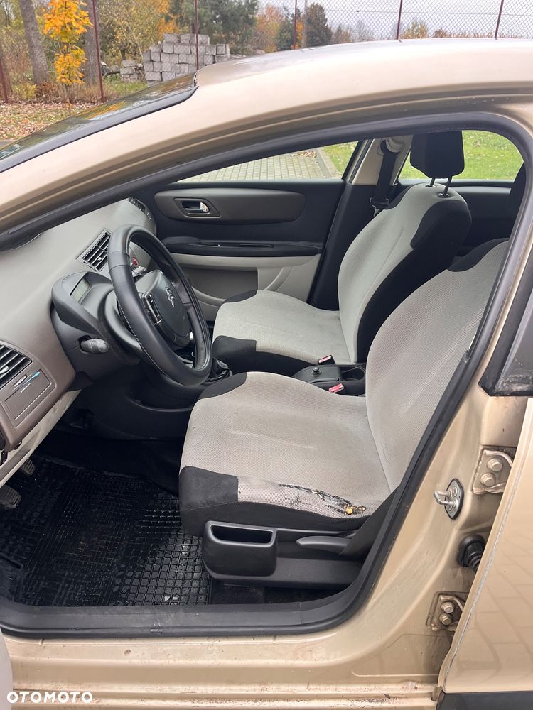 Citroën C4 - 11