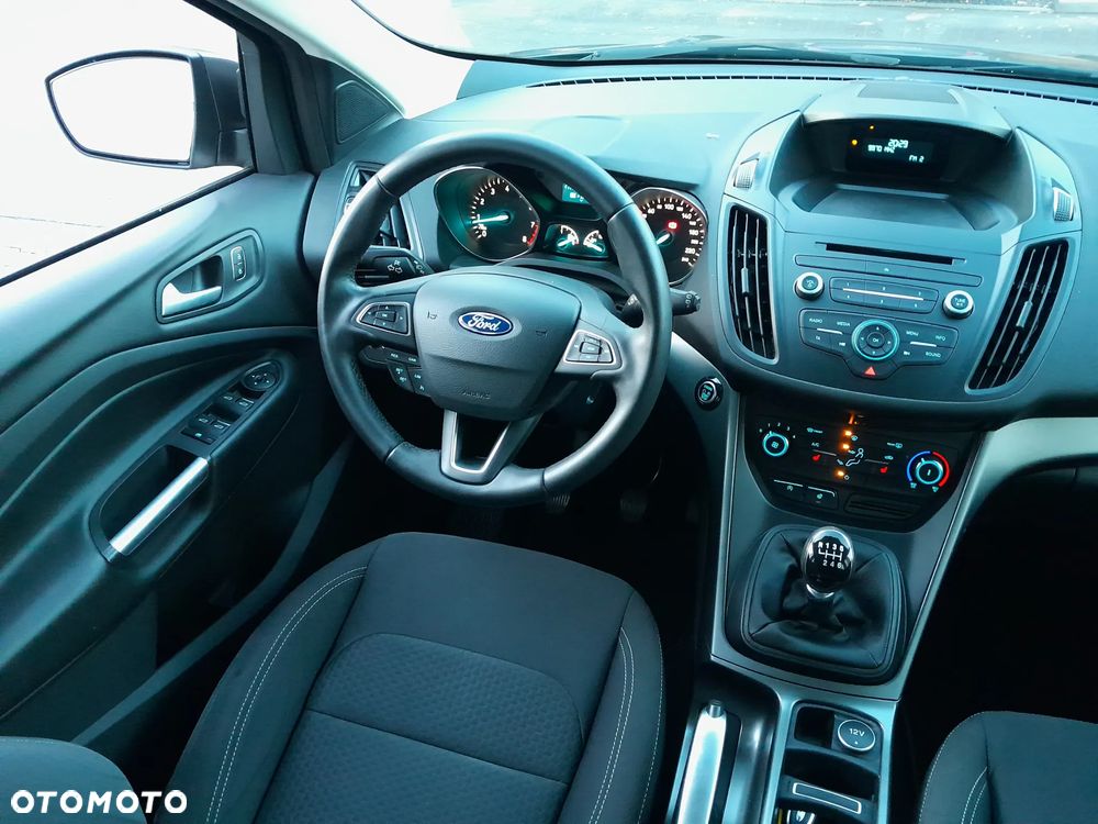 Ford Kuga 1.5 EcoBoost 2x4 Cool & Connect - 13