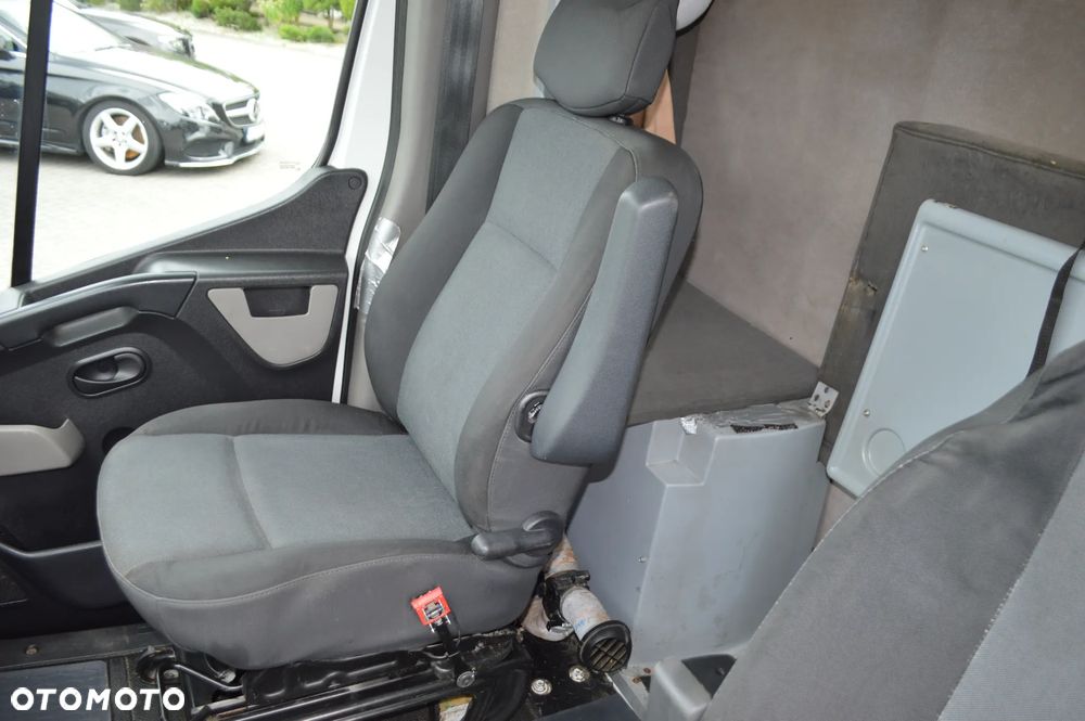 Renault Master - 19