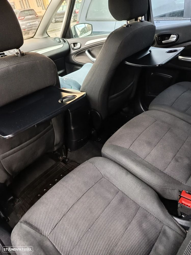 Ford S-Max 2.0 TDCi DPF Trend - 18