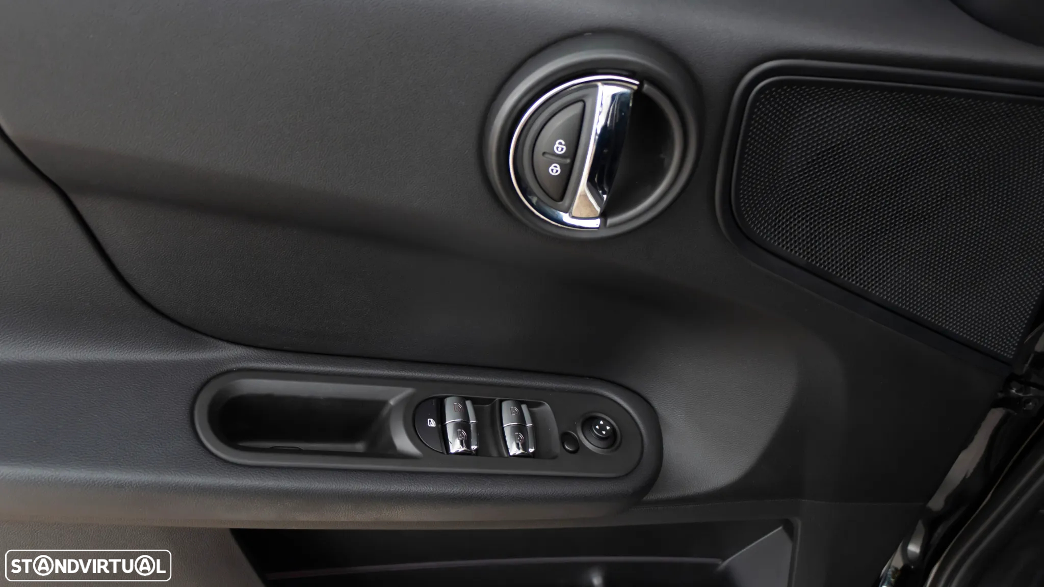 MINI Countryman One D - 18