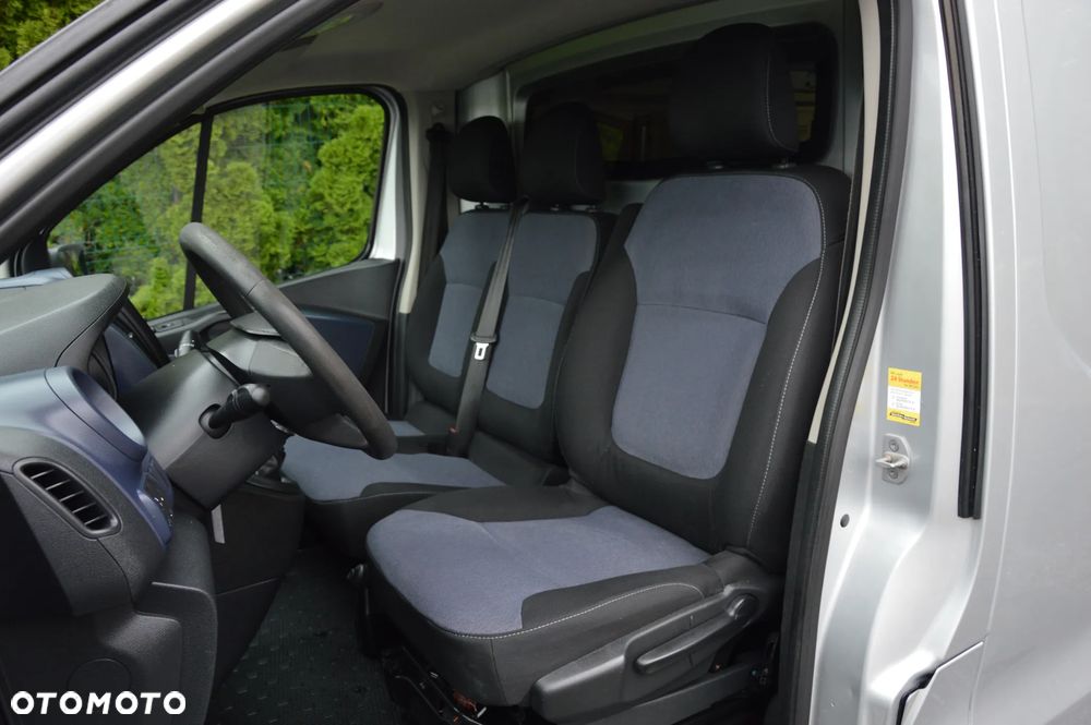 Opel Vivaro - 6