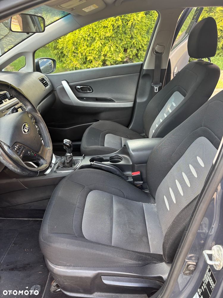 Kia Ceed 1.4 L - 18