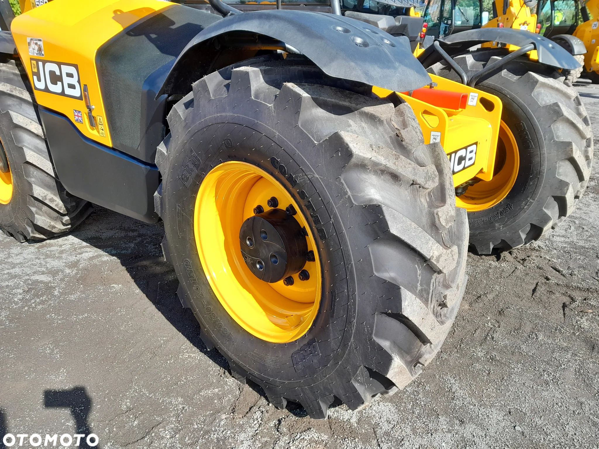 JCB 560-80 2019R agri plus - 14
