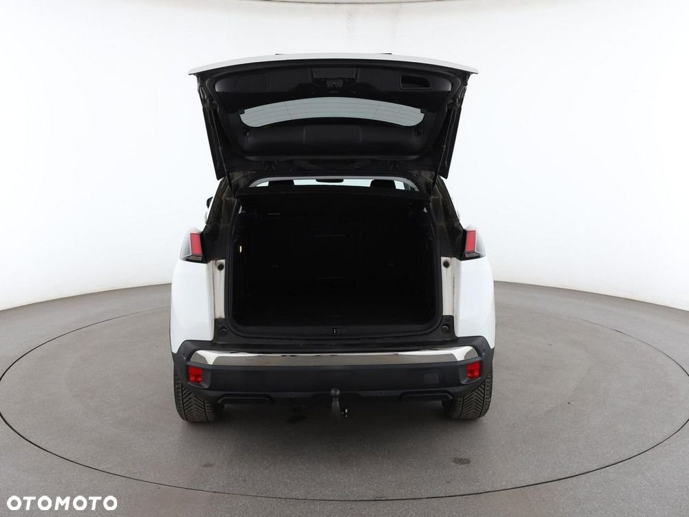 Peugeot 3008 1.2 PureTech Allure S&S EAT8 - 19
