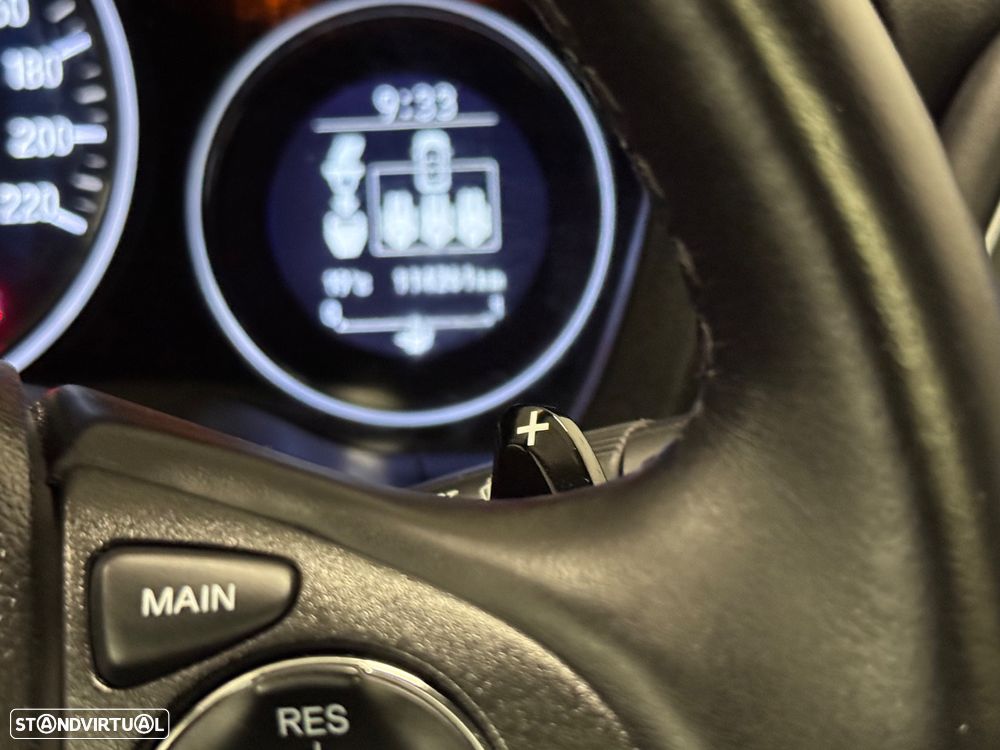 Honda HR-V 1.5 i-VTEC Executive CVT - 21