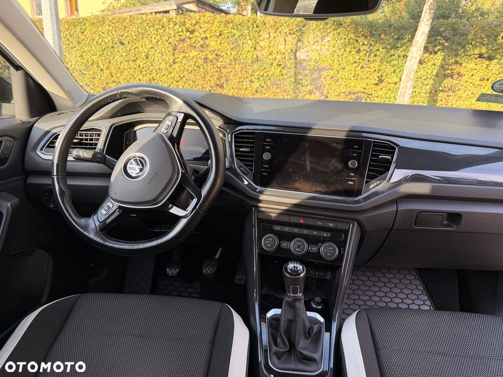 Volkswagen T-Roc 1.5 TSI GPF ACT Premium - 9
