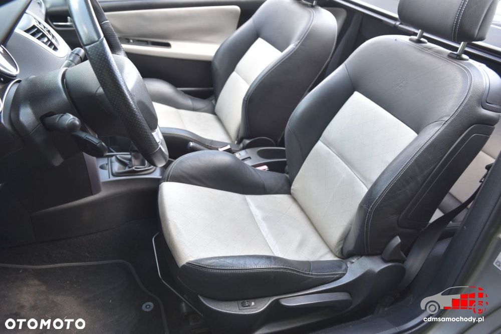 Peugeot 207 CC - 17