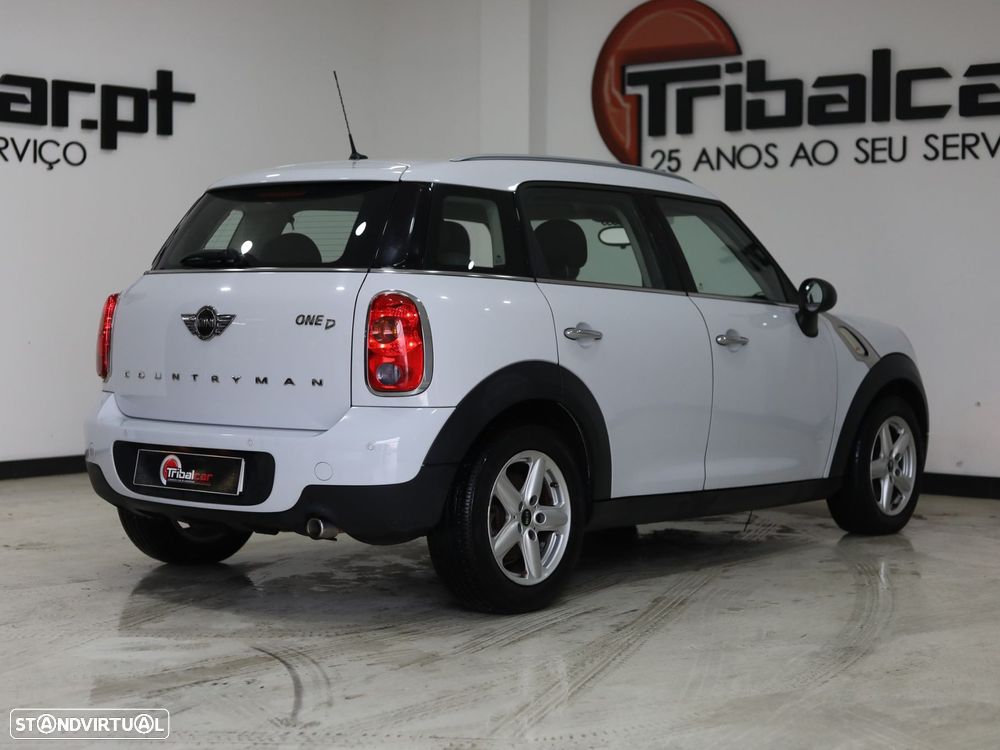 MINI Countryman One D - 4