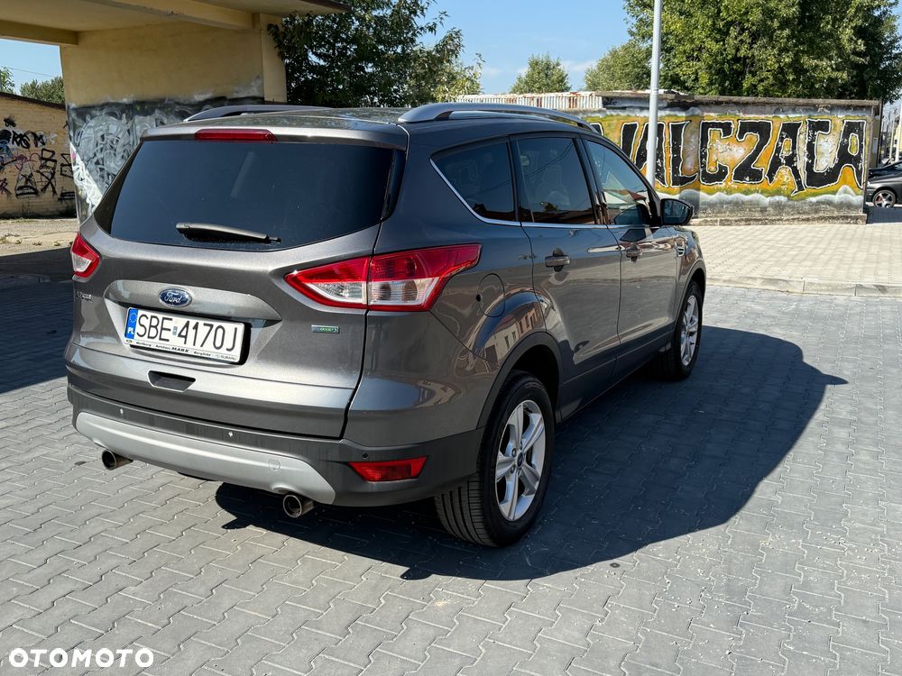 Ford Kuga 1.6 EcoBoost FWD Titanium ASS - 4