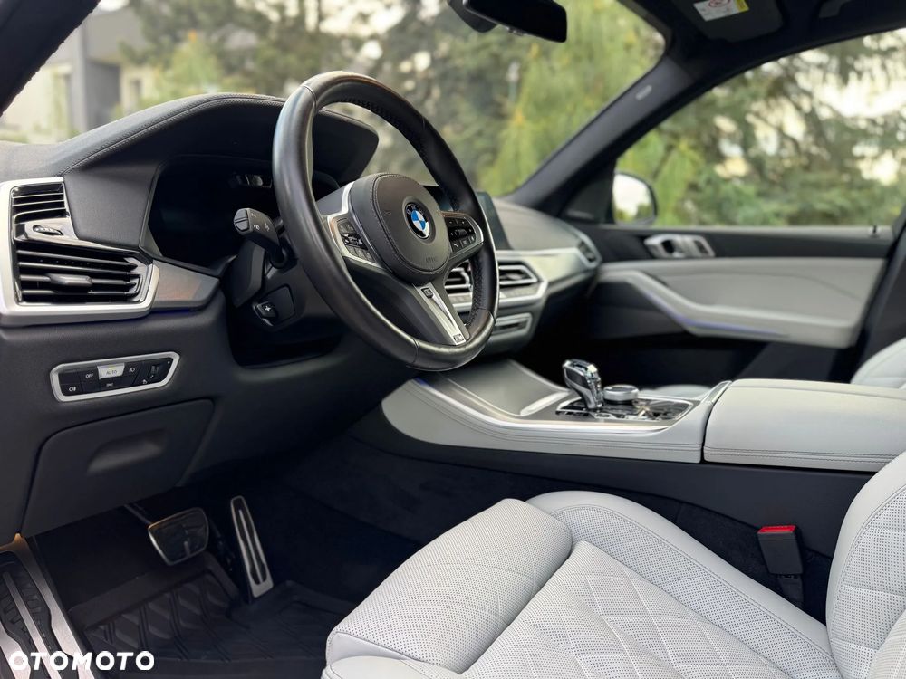 BMW X5 xDrive40i - 17