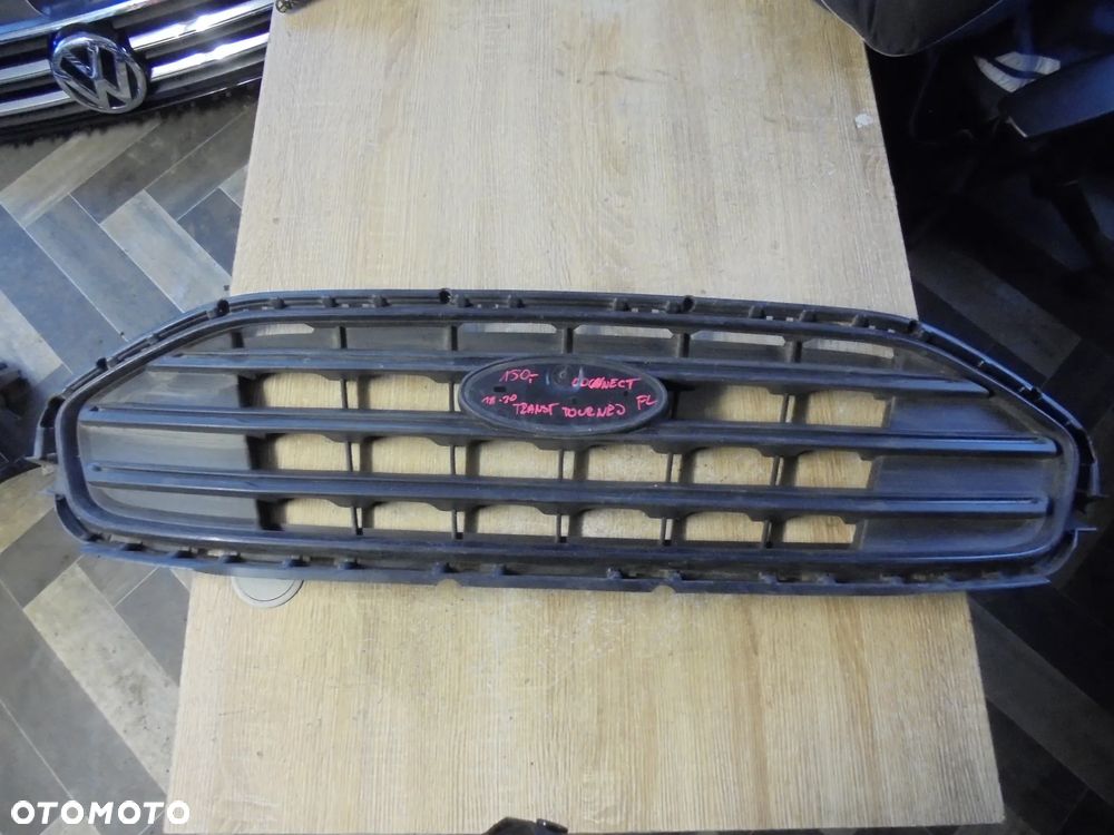 FORD TRANSIT CONNECT MK2 LIFT 18-20 ATRAPA GRILL - 1