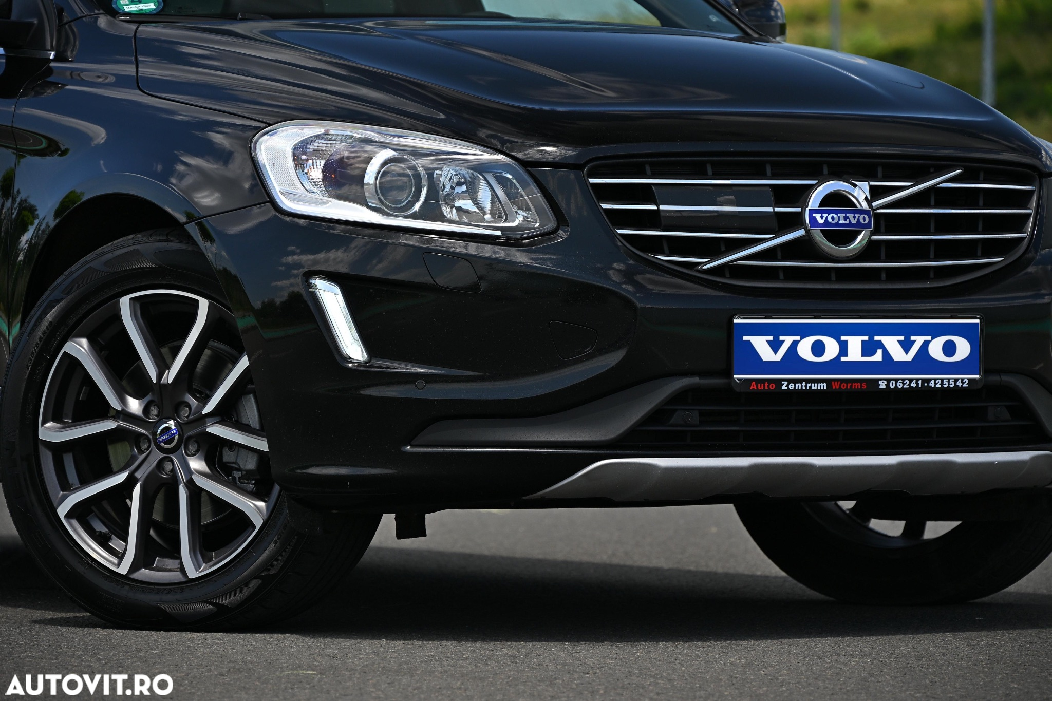 Volvo XC 60 D5 AWD Aut. Summum - 26