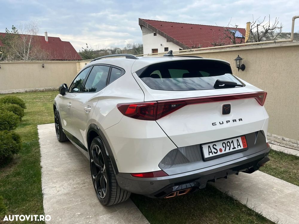 Cupra Formentor VZ 1.4 e-Hybrid DSG - 6