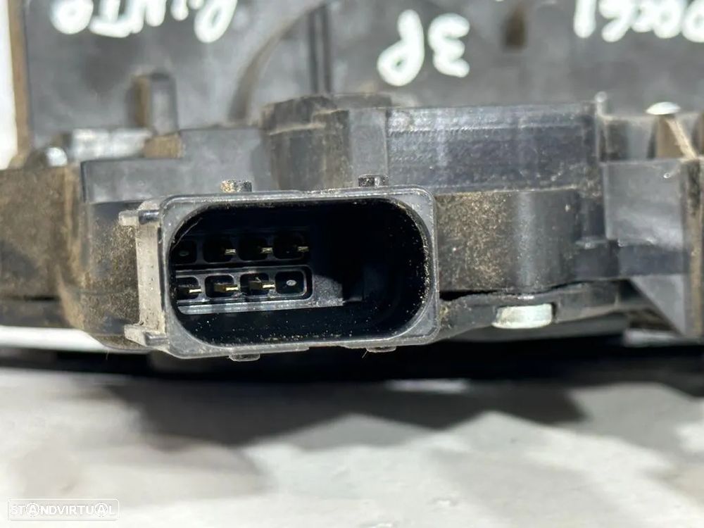 Fecho Frente Direito / Esquerdo - Fiat Grand Punto (3 portas) - 7