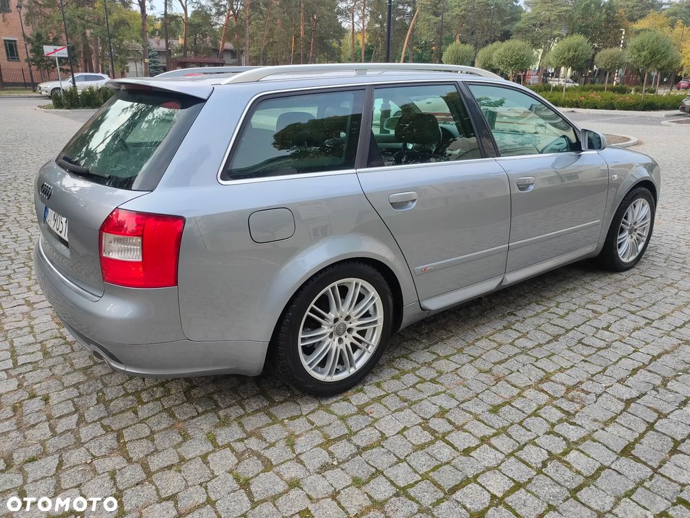 Audi A4 Avant 2.4 - 4