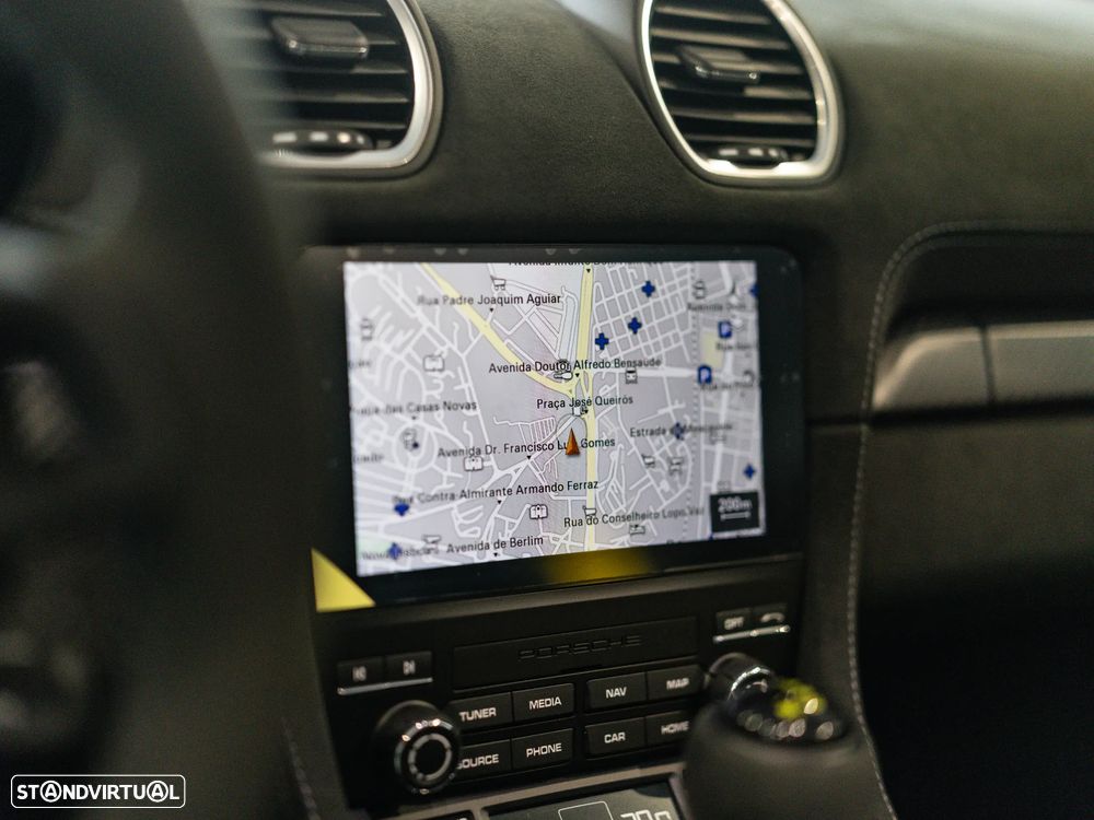 Porsche 718 Spyder - 46