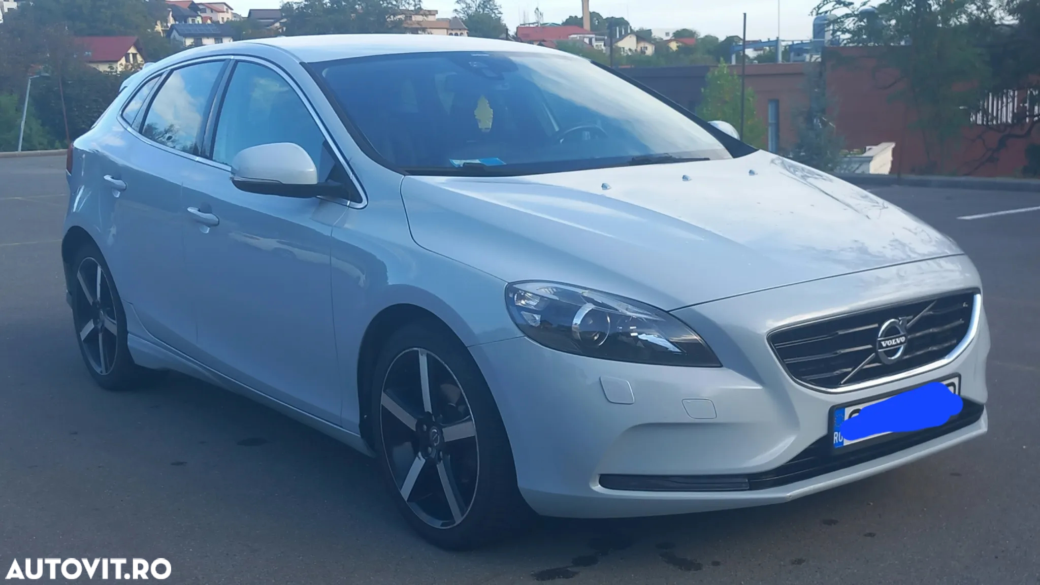 Volvo V40 D2 94g Rdesign - 3
