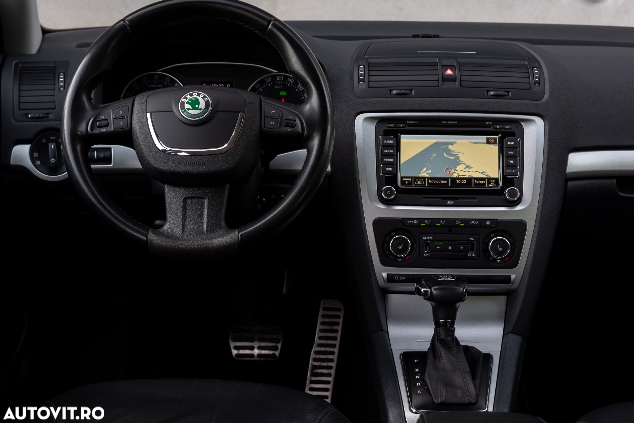 Skoda Octavia Combi 2.0 TDI DPF 4x4 DSG Scout - 6