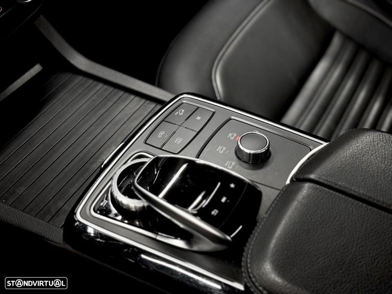 Mercedes-Benz GLE 350 - 12