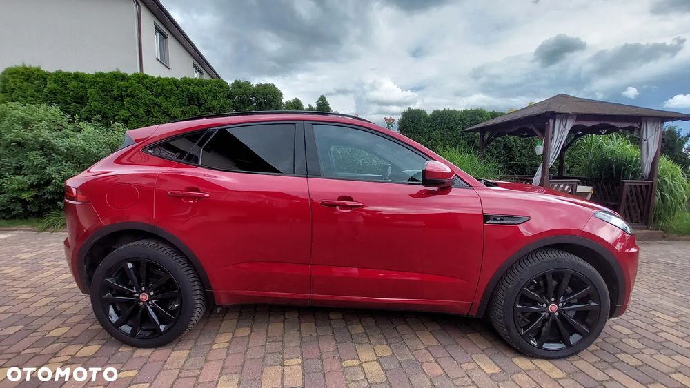 Jaguar E-Pace D150 AWD R-Dynamic S - 4
