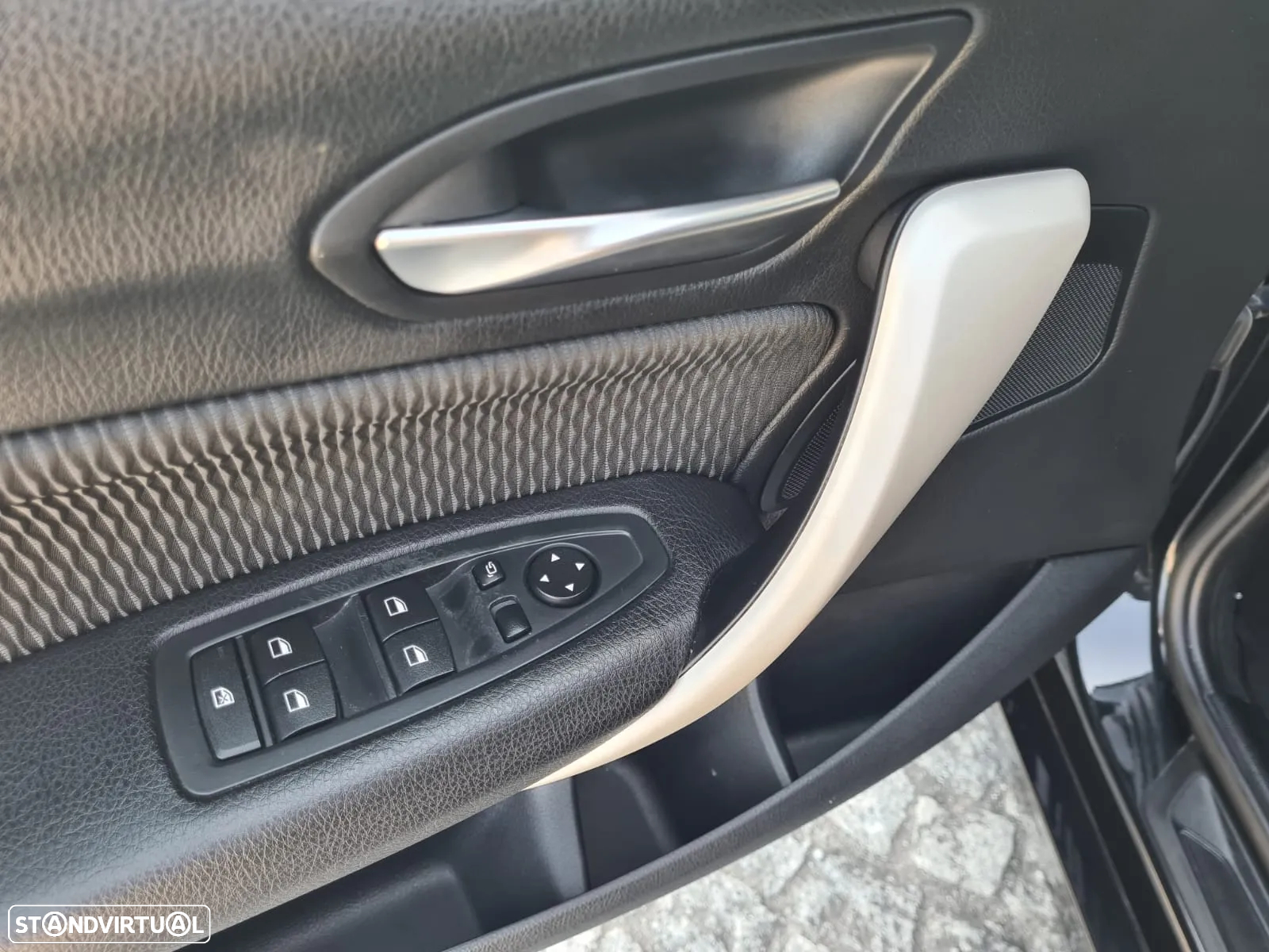 BMW 116 d Advantage Auto - 26