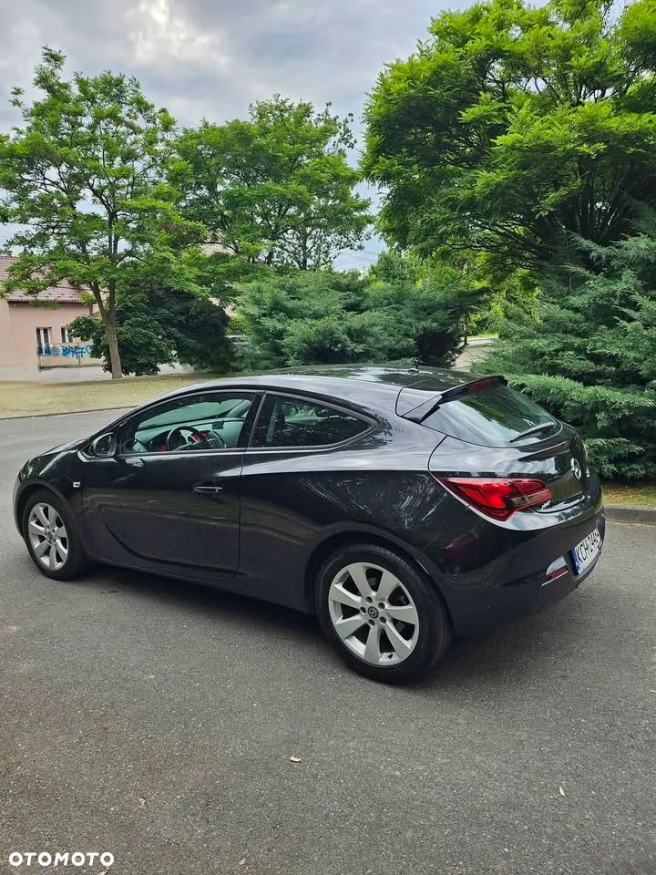 Opel Astra IV GTC 1.7 CDTI Sport S&S - 5