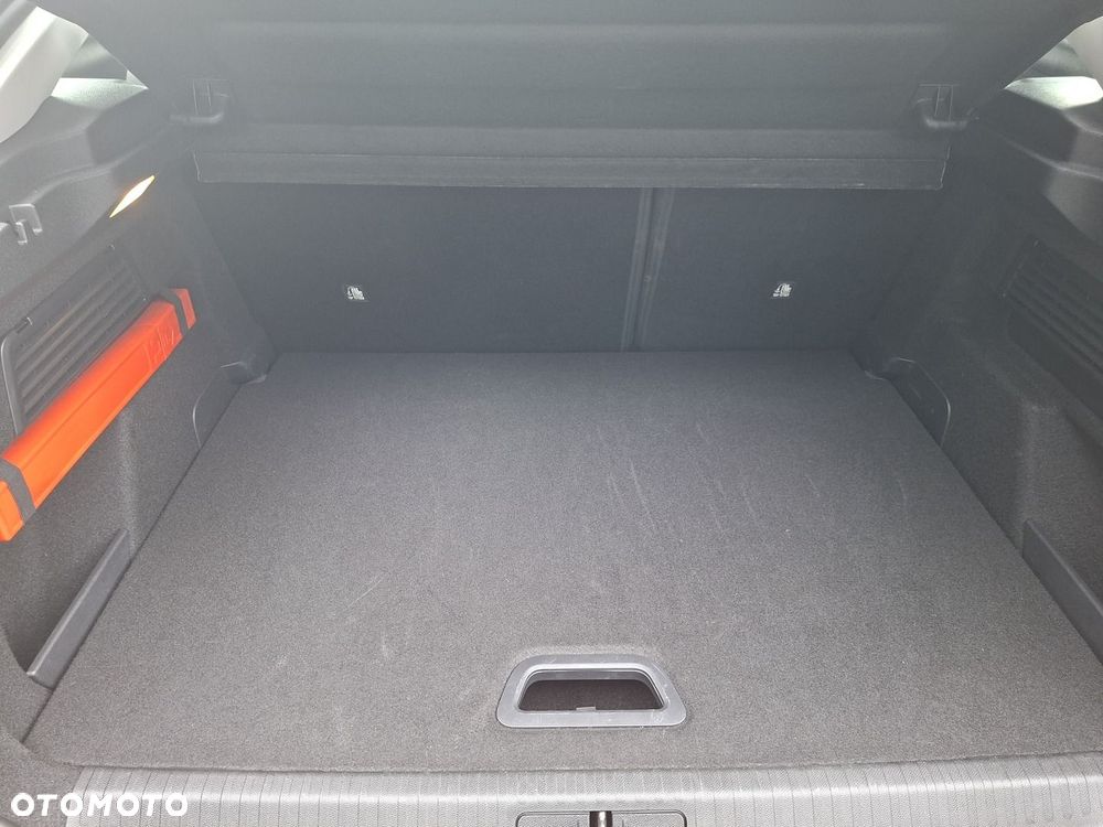 Citroën C4 1.2 PureTech Plus S&S EAT8 - 23