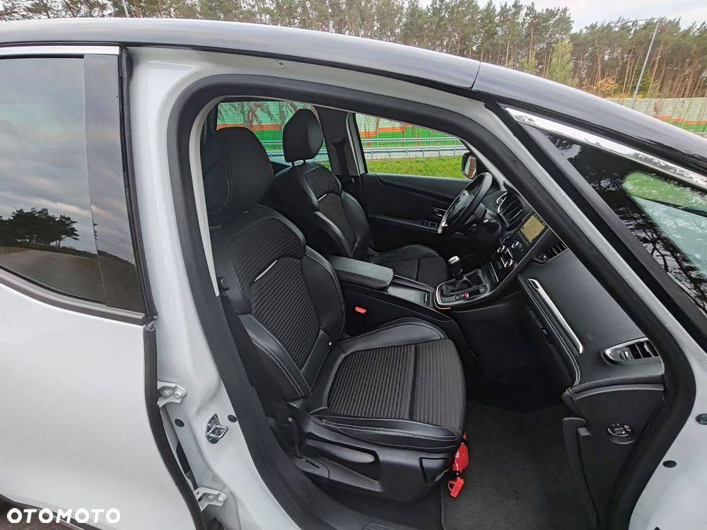 Renault Scenic 1.7 Blue dCi Zen - 26