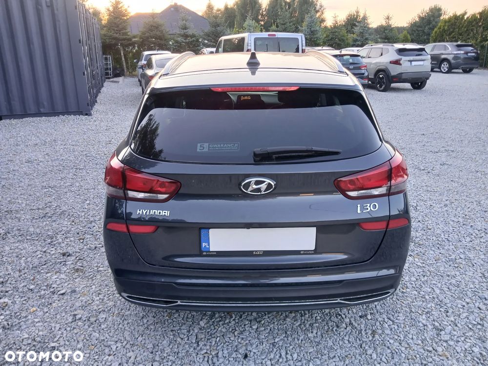 Hyundai i30 1.0 T-GDI Smart DCT - 19